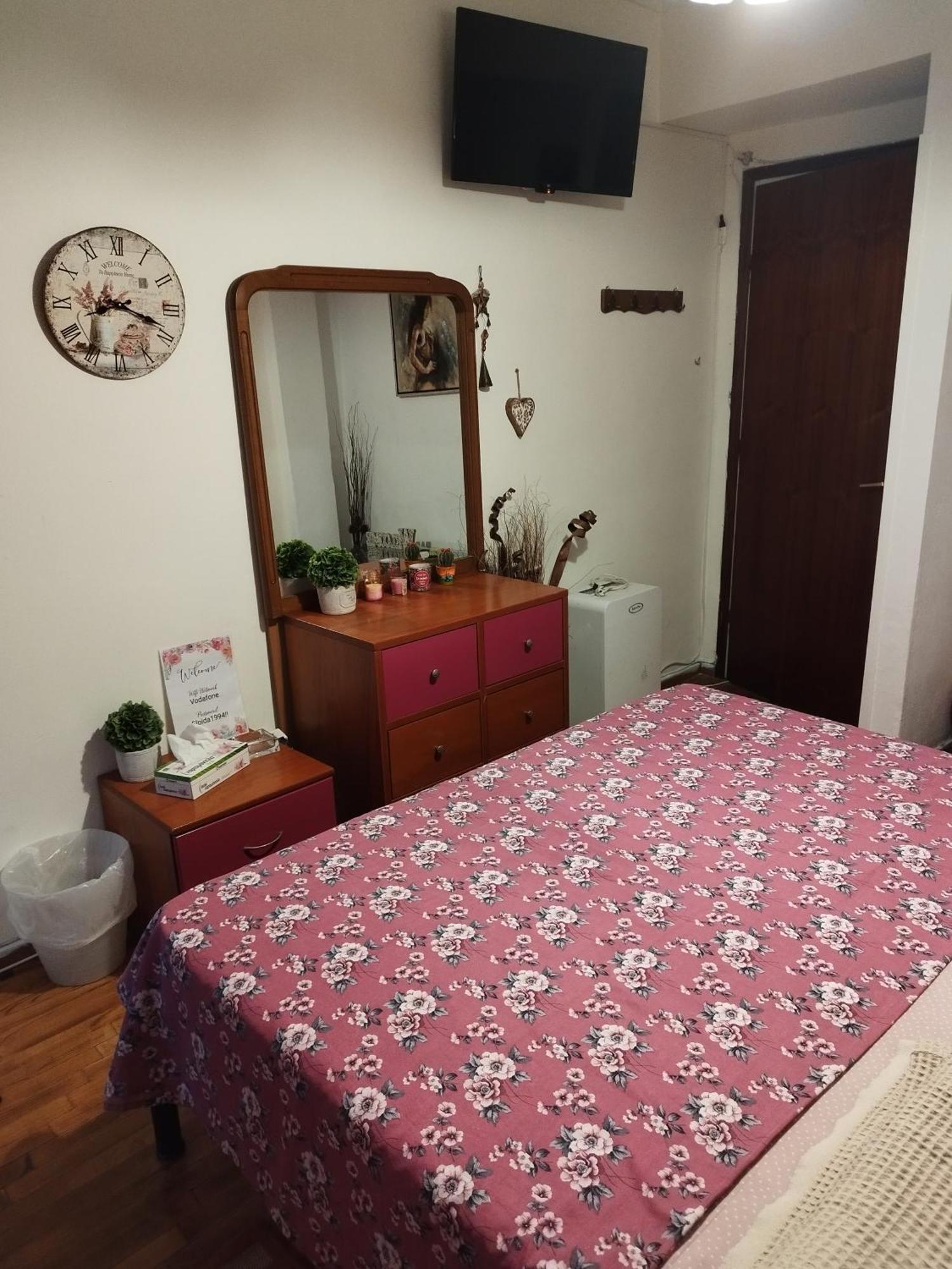 Private Rooms In Shared House Θεσσαλονίκη Δωμάτιο φωτογραφία